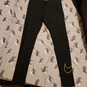 Nike leggings